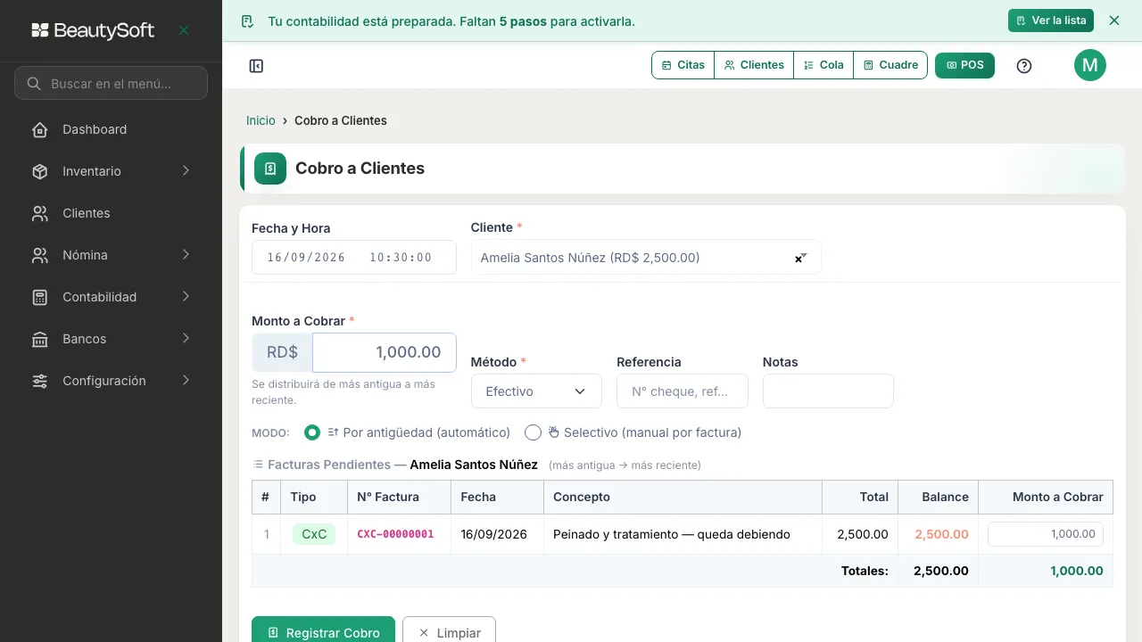 Monto a cobrar escrito y el método Efectivo escogido